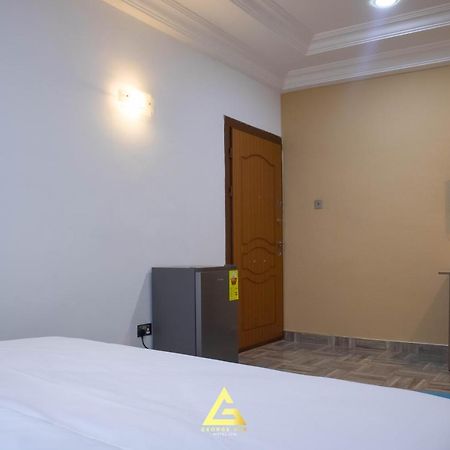 George Vee Hotel Ltd Kumasi Esterno foto