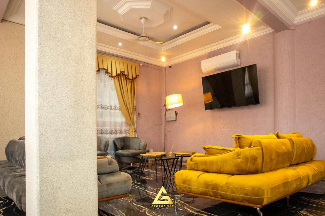 George Vee Hotel Ltd Kumasi Esterno foto